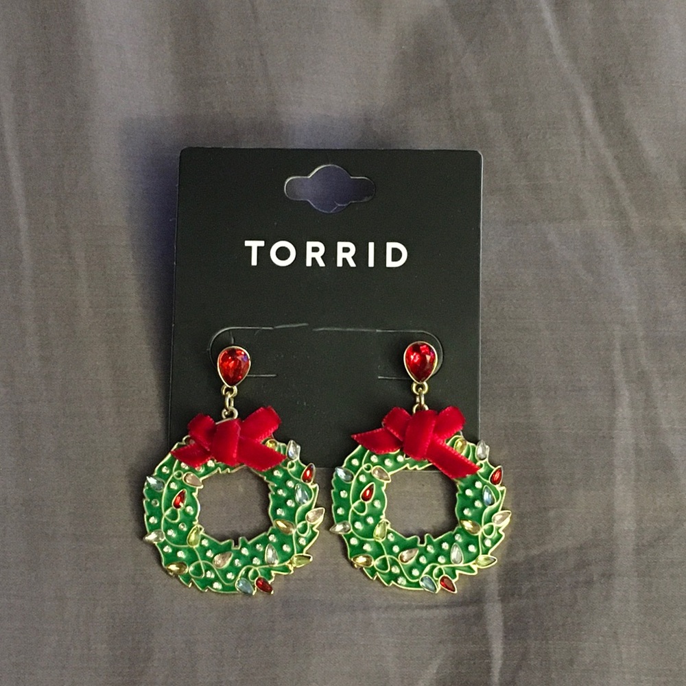 Holiday Wreath Earrings